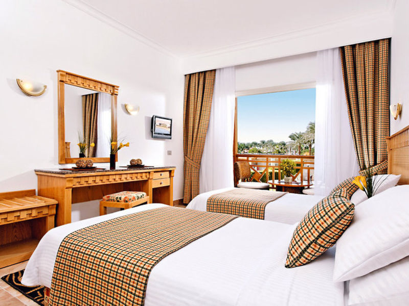 Beach Albatros Resort