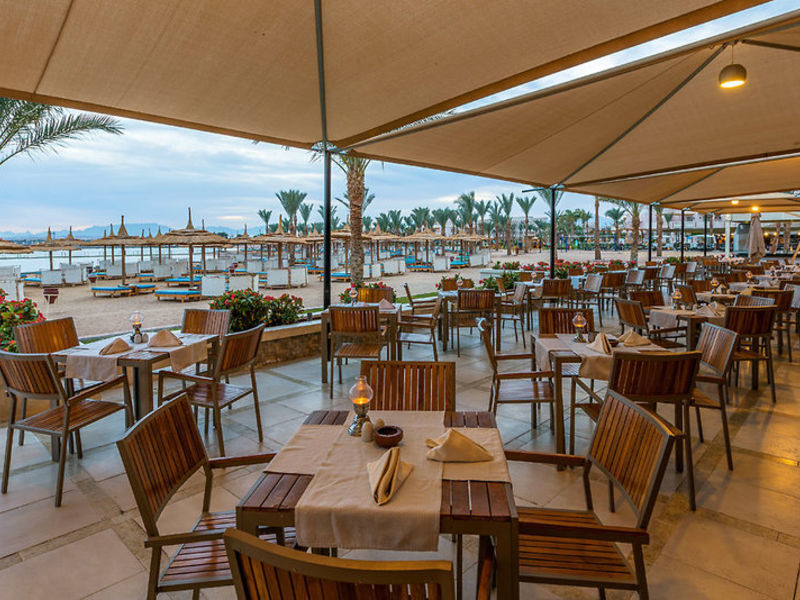 Beach Albatros Resort