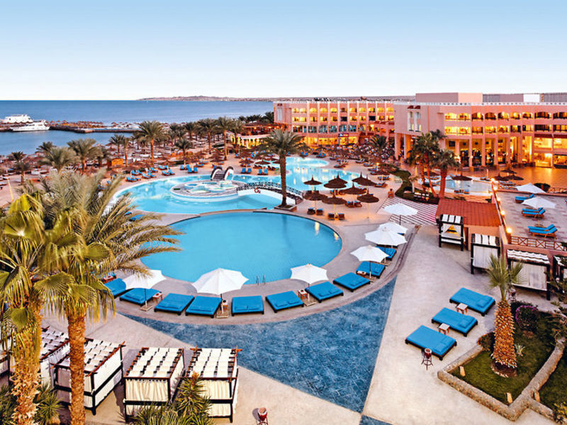 Beach Albatros Resort