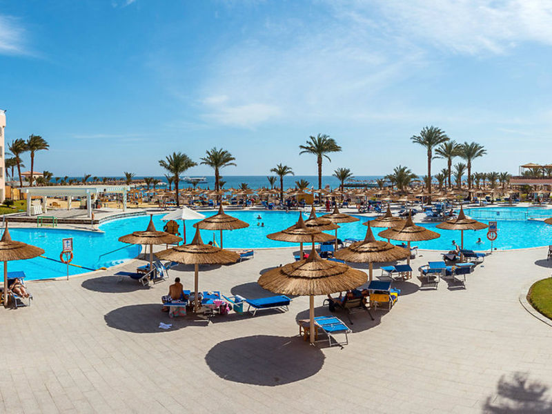 Beach Albatros Resort
