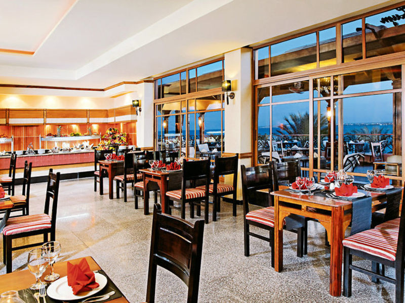 Beach Albatros Resort
