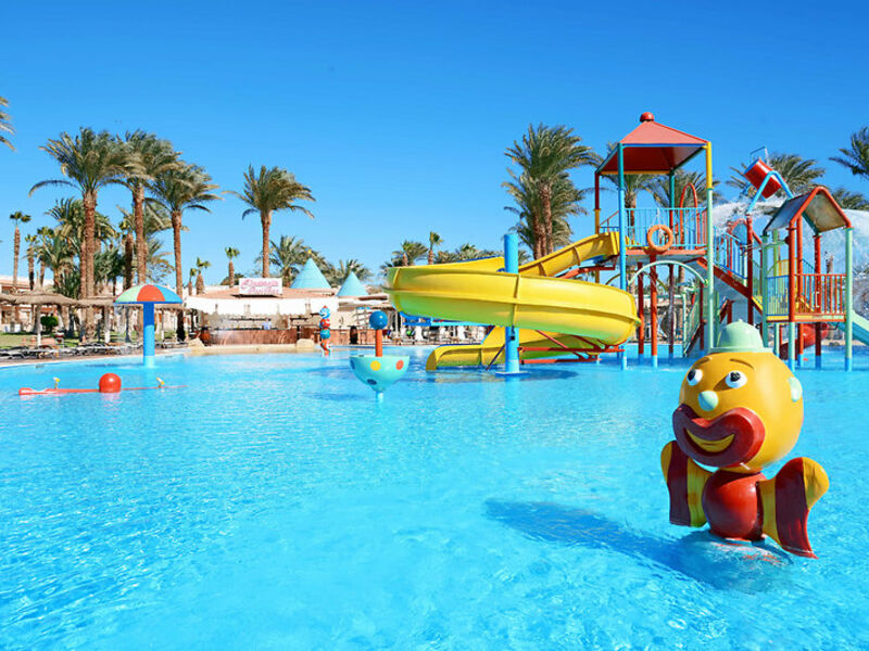 Beach Albatros Resort