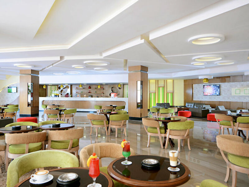 Beach Albatros Resort
