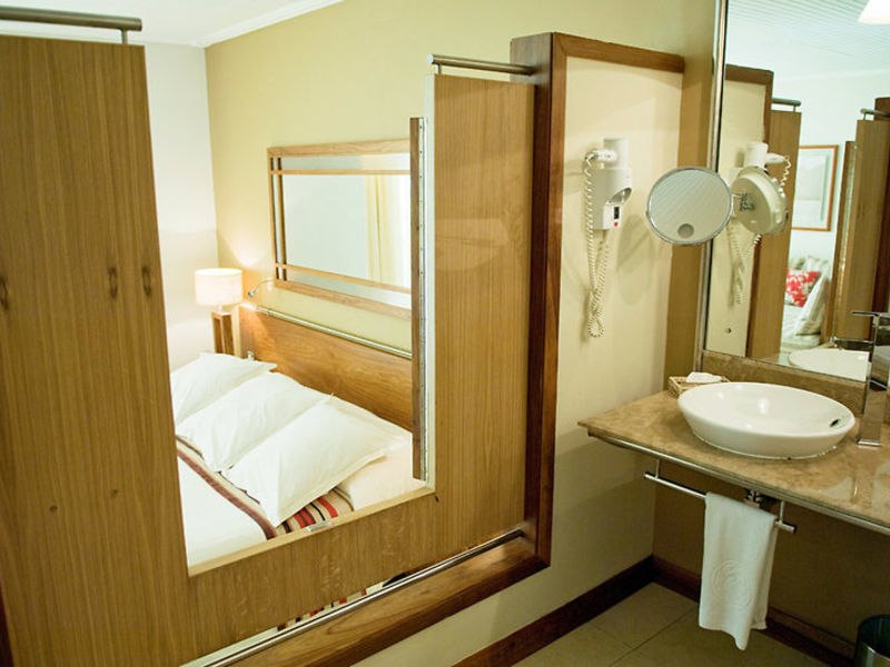 Beachcomber Shandrani Resort