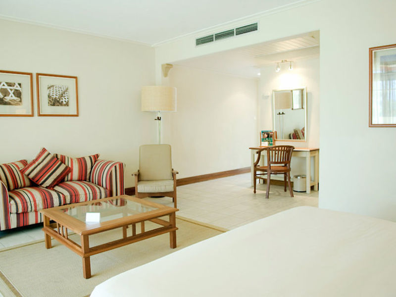Beachcomber Shandrani Resort
