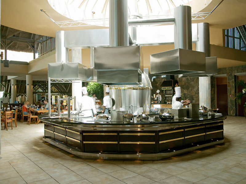 Beachcomber Shandrani Resort
