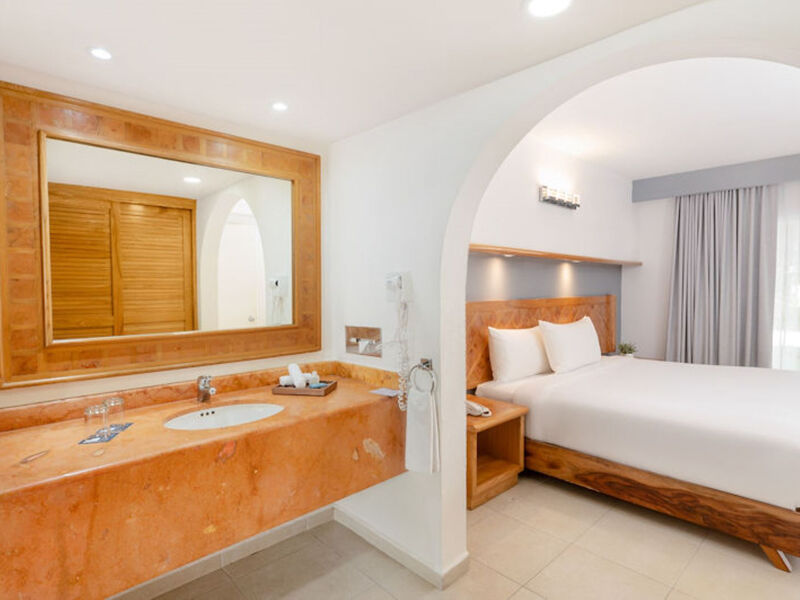 Beachscape Kin Ha Villas &Amp; Suites