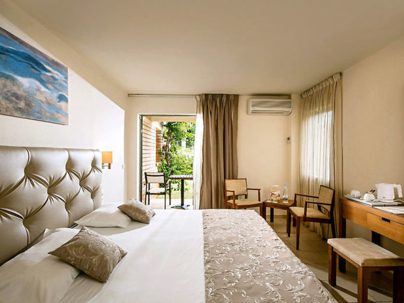 Bella Beach Hotel
