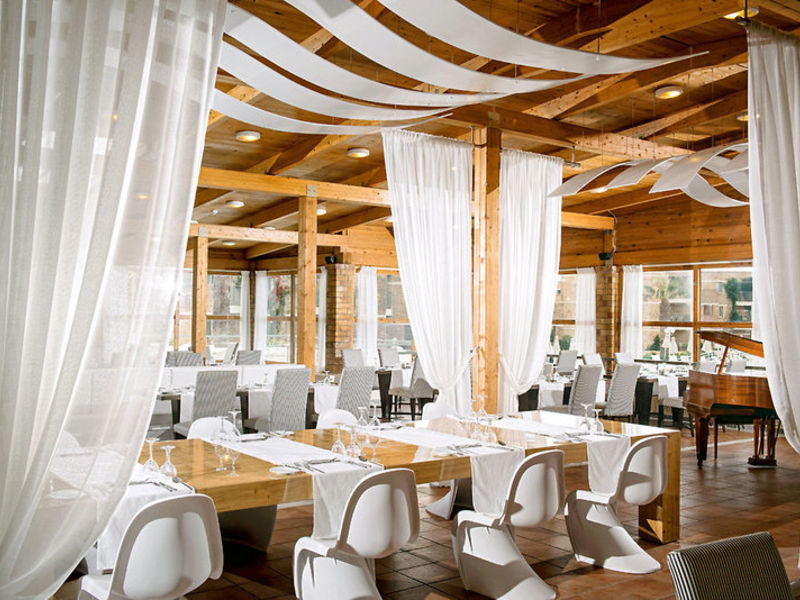 Bella Beach Hotel