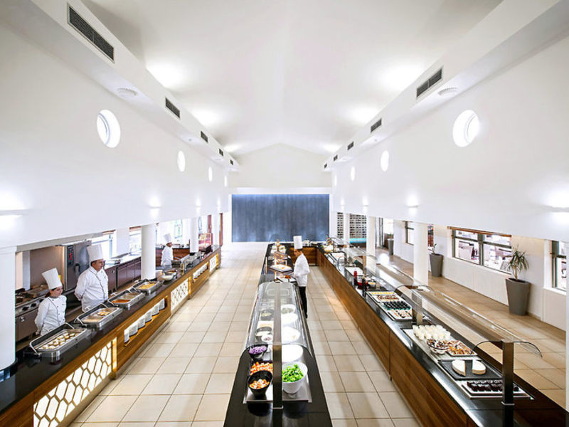 Bella Beach Hotel
