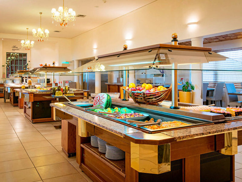 Bella Beach Hotel
