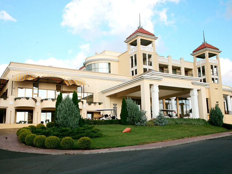 Belleville, Hotel