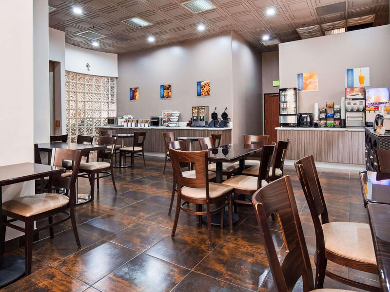 Best Western Suites Hotel