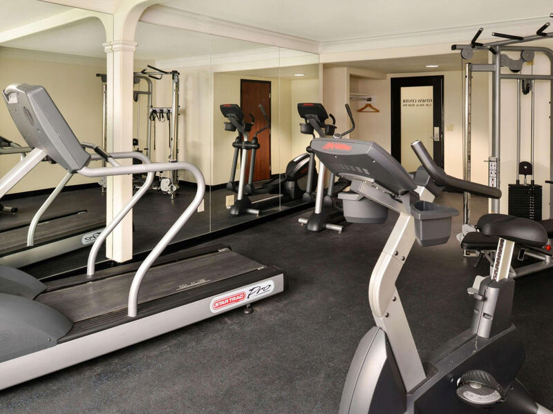 Best Western Suites Hotel