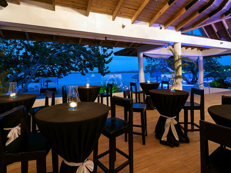 Blue Bay Villas Doradas Beach