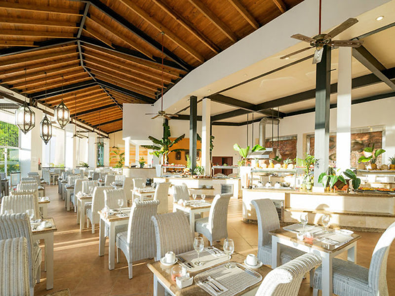 Blue Bay Villas Doradas Beach