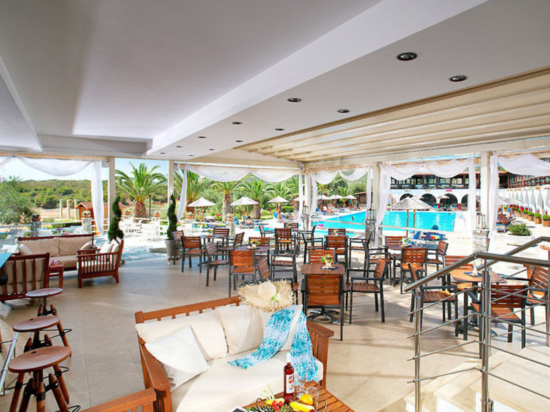 Blue Dolphin Hotel
