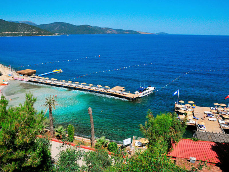 Blue Dreams Resort