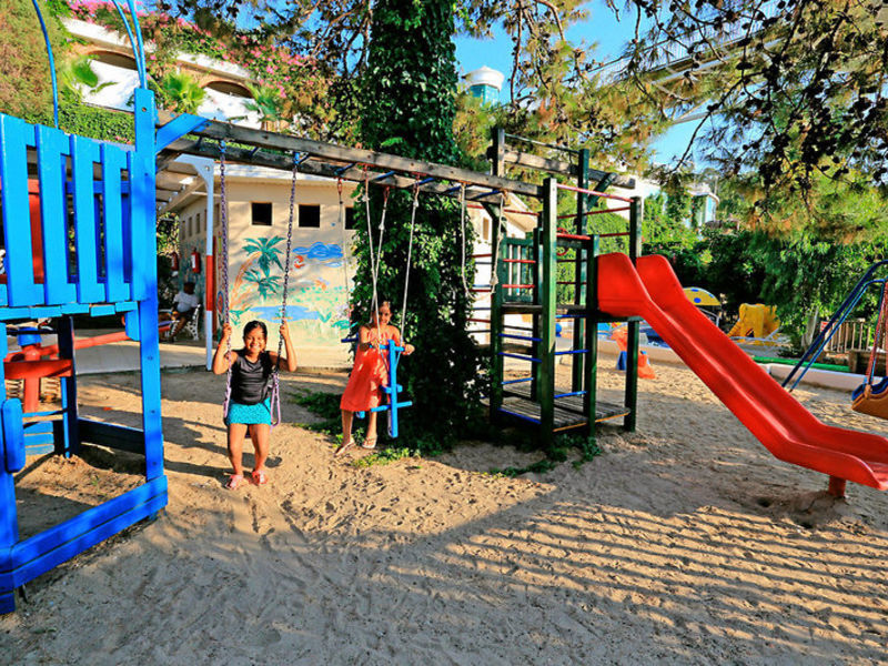 Blue Dreams Resort