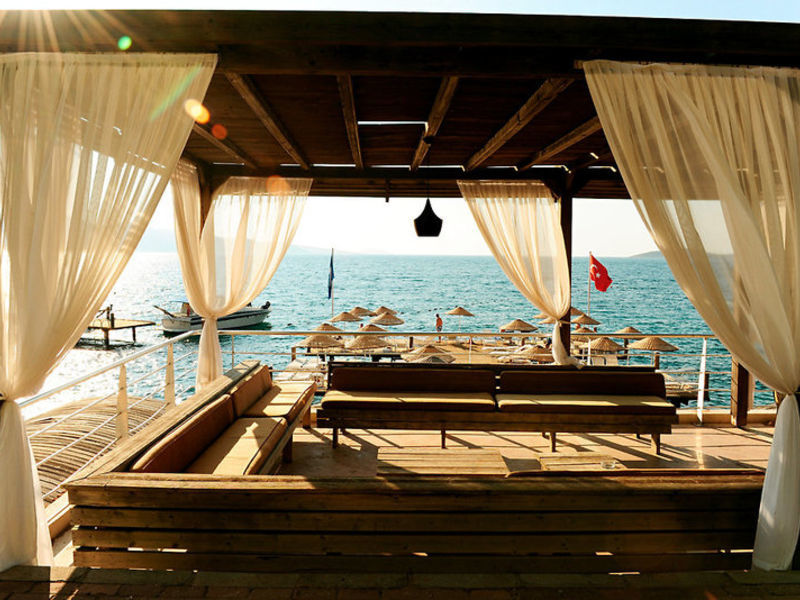 Blue Dreams Resort