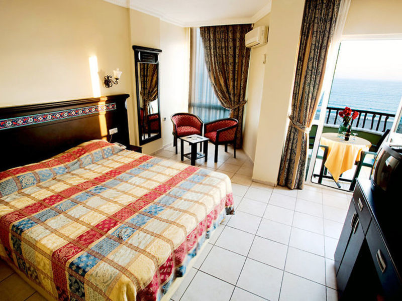Blue Sky Hotel