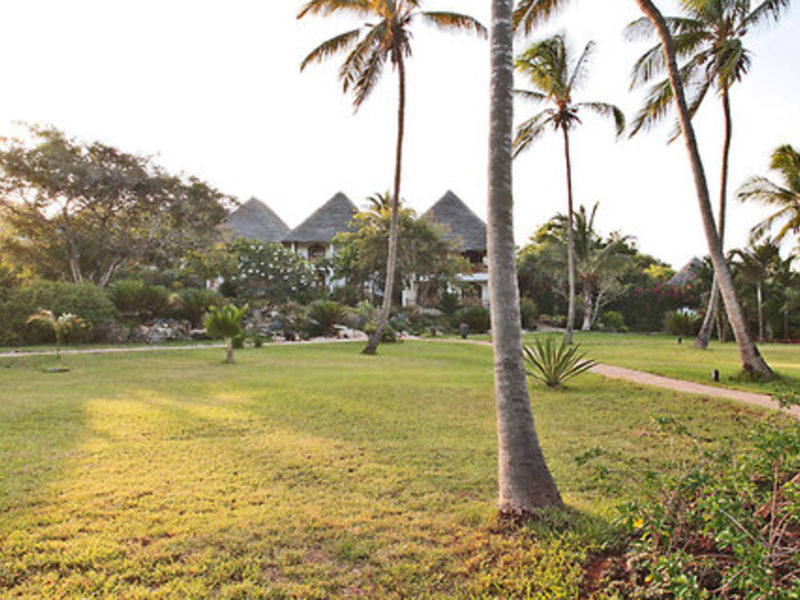 Bluebay Beach Resort