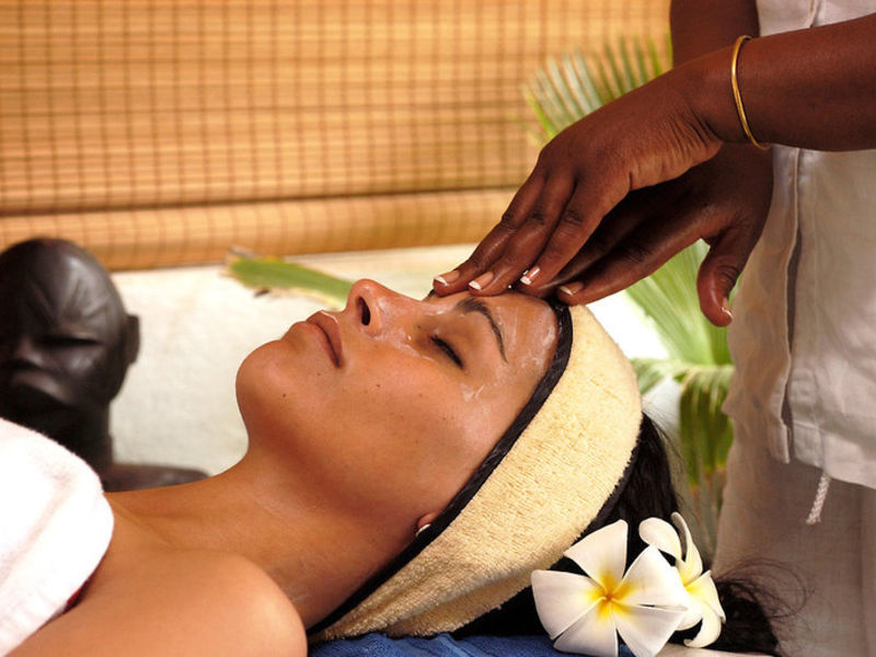 Bluebay Beach Resort & Spa HONEY