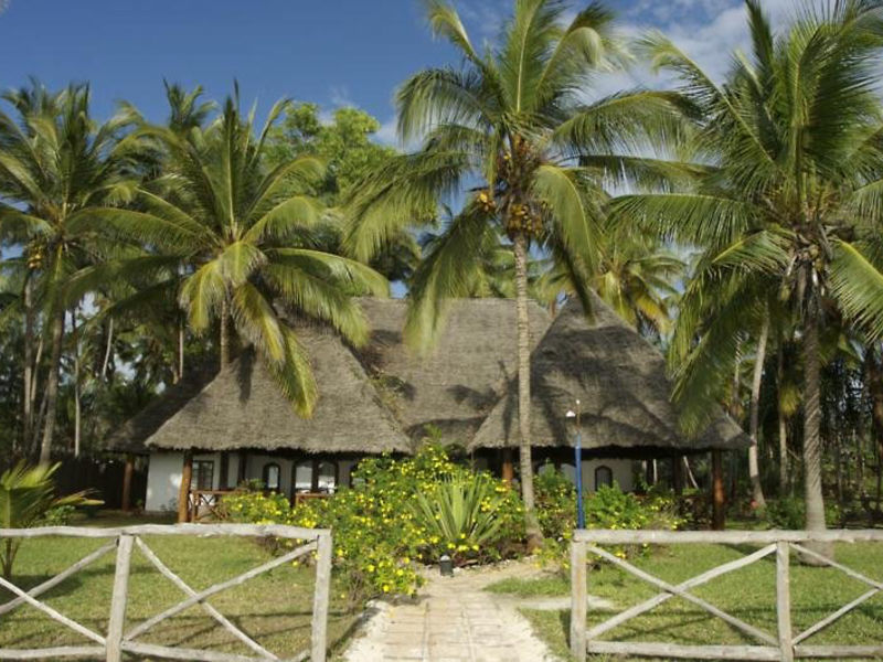 Bluebay Beach Resort & Spa