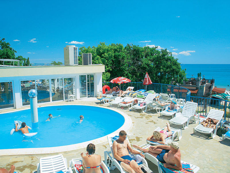 Bonita Beach, Hotel
