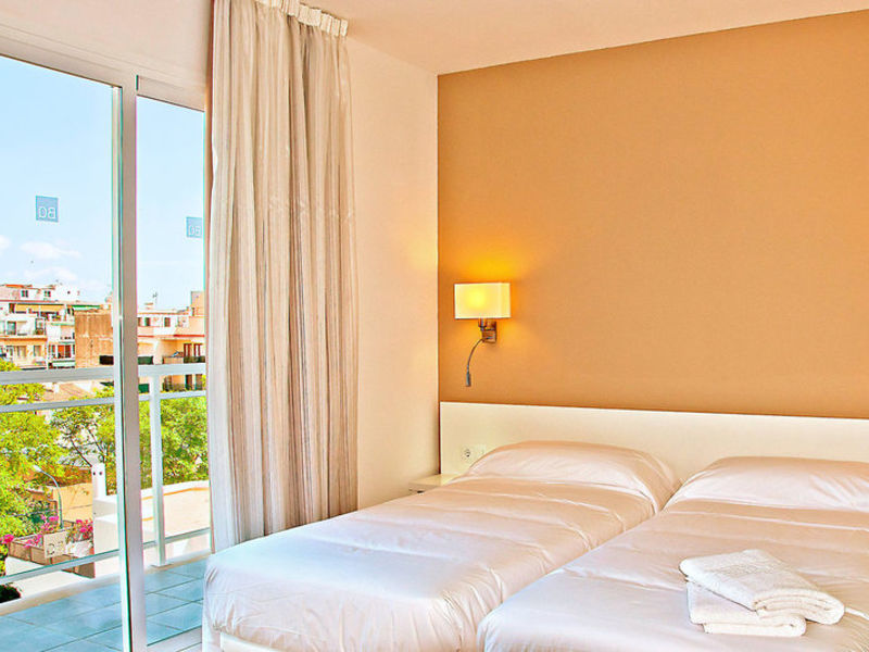 BQ Hotel Amfora Beach