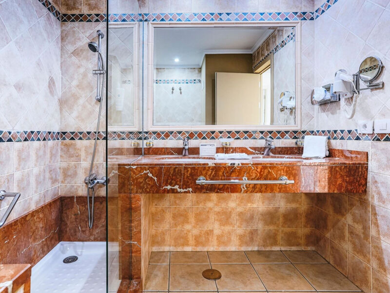 Bull Vital Suites &Amp; Spa