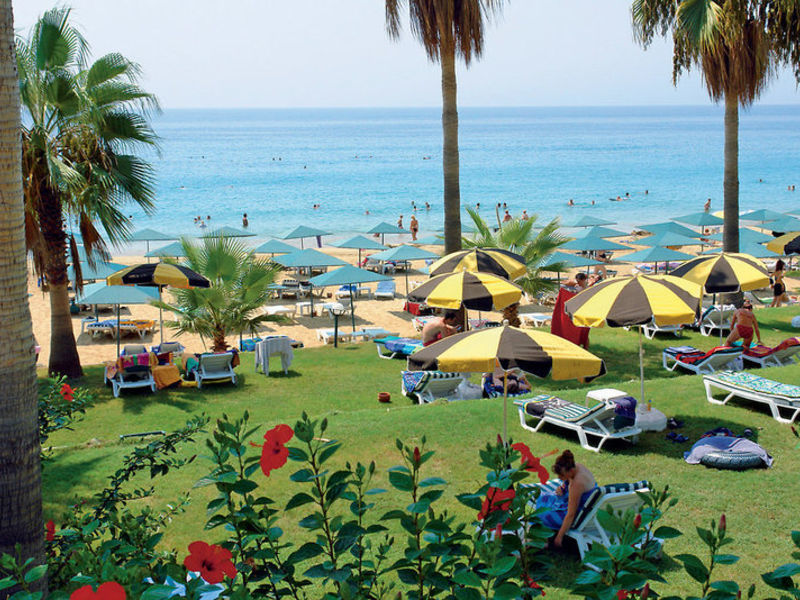 Butik Antik & Garden Hotel