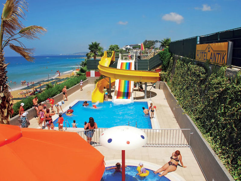 Butik Antik & Garden Hotel