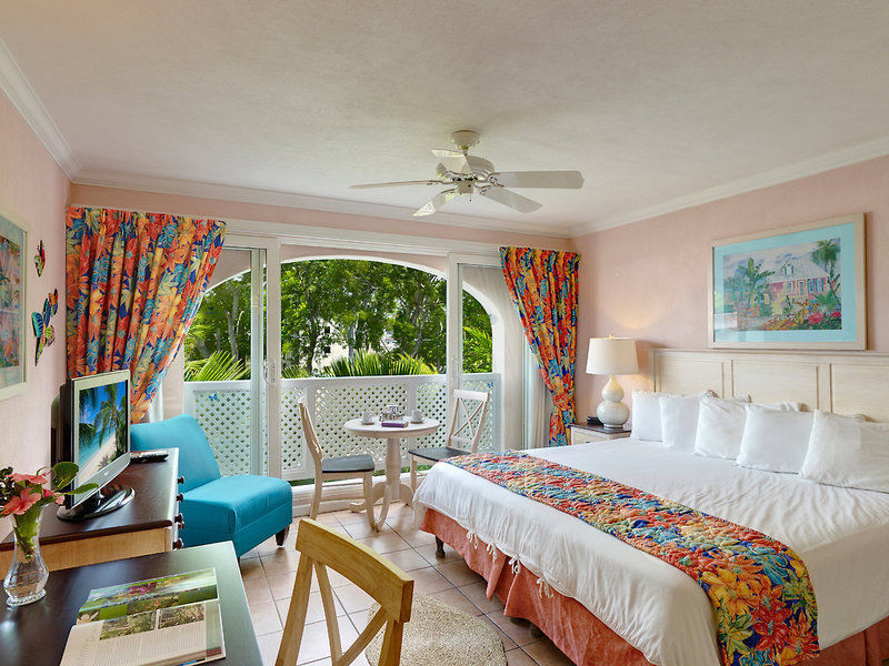 Butterfly Beach Hotel