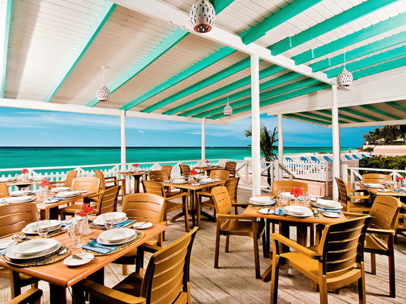 Butterfly Beach Hotel