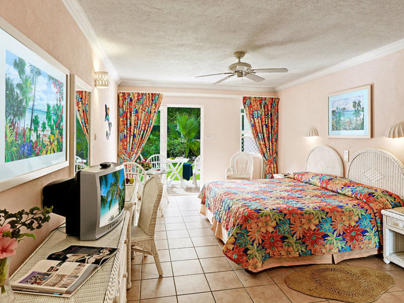 Butterfly Beach Hotel