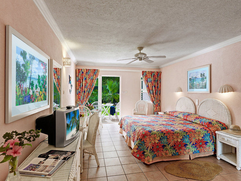 Butterfly Beach Hotel