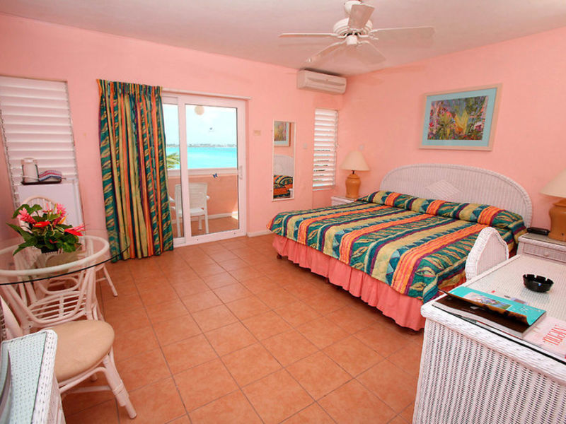 Butterfly Beach Hotel