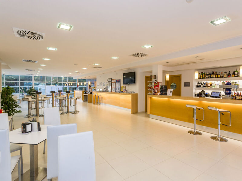 Cales De Ponent Apartments