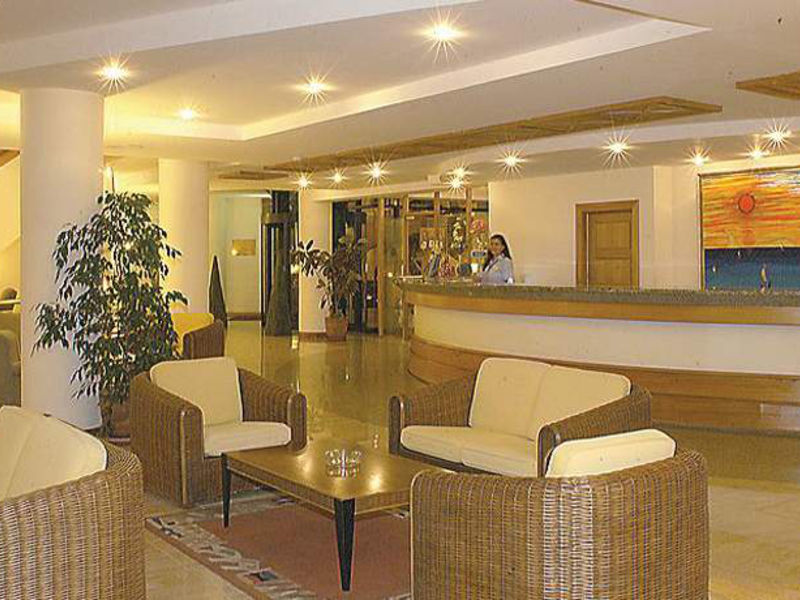 Calheta Beach Hotel