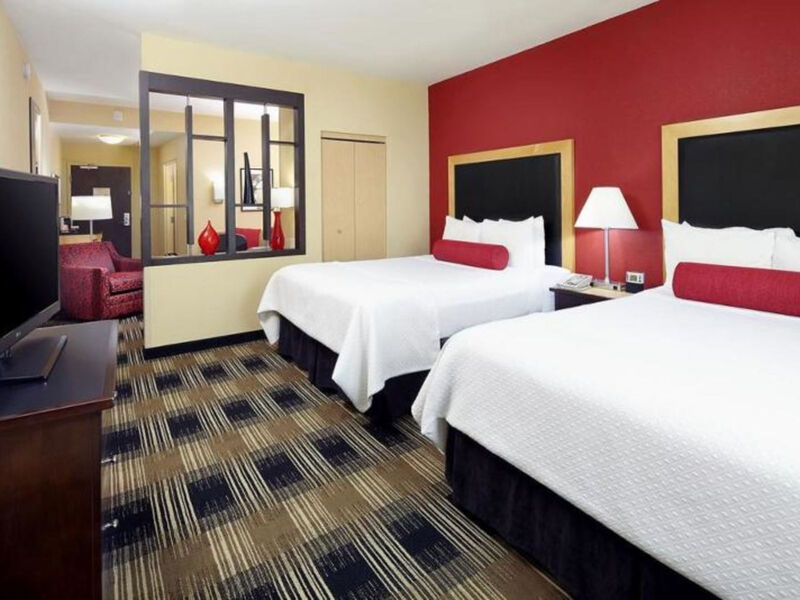 Cambria Hotel Miami Airport - Blue Lagoon