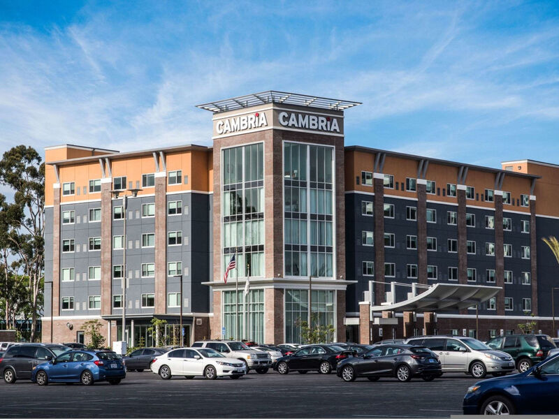 Cambria Suites Lax