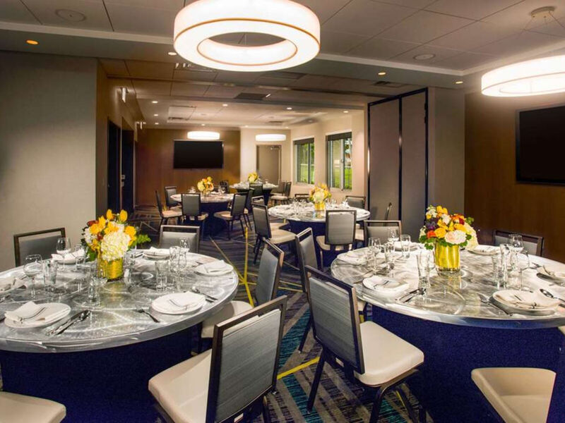 Cambria Suites Lax