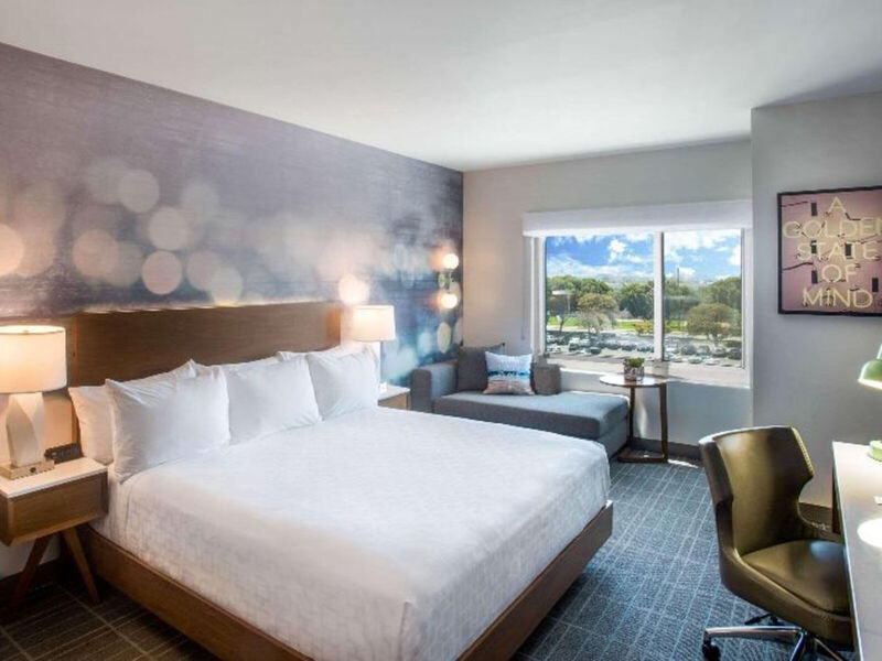 Cambria Suites Lax