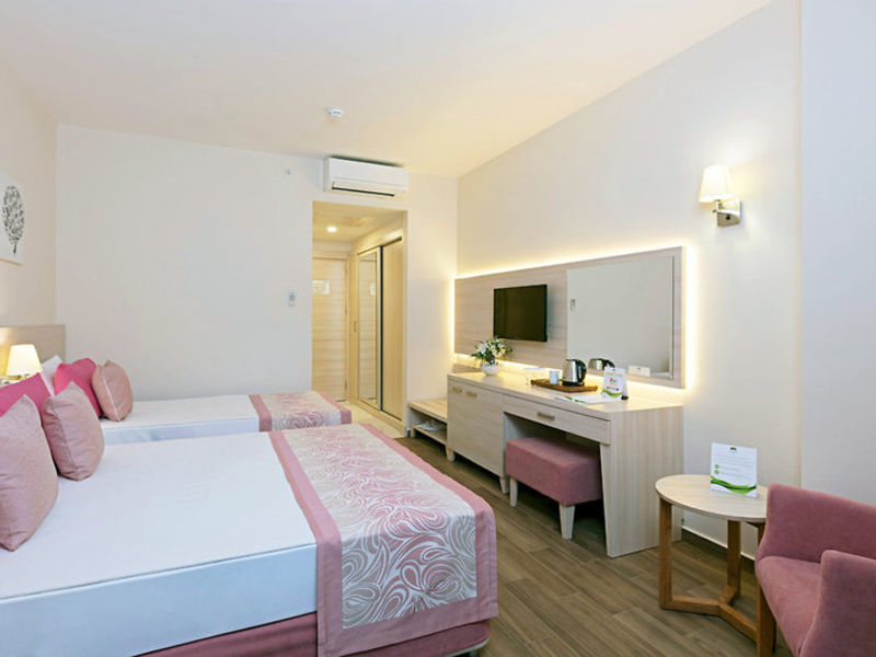 Can Garden Resort