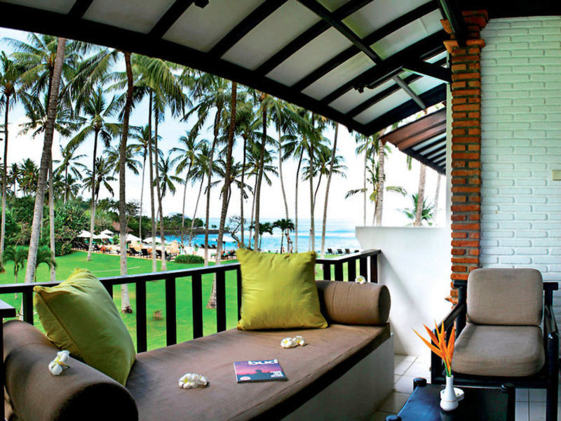 Candi Beach Cottages