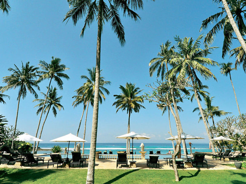Candi Beach Cottages