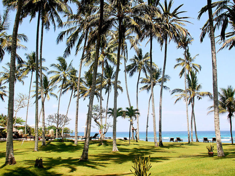 Candi Beach Cottages