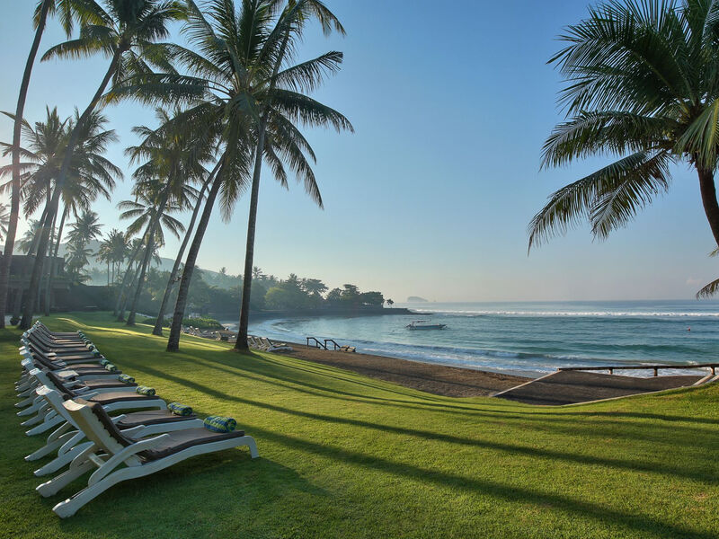 Candi Beach Resort &Amp;Spa