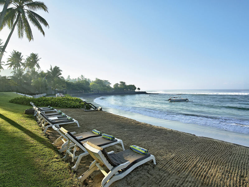 Candi Beach Resort &Amp;Spa